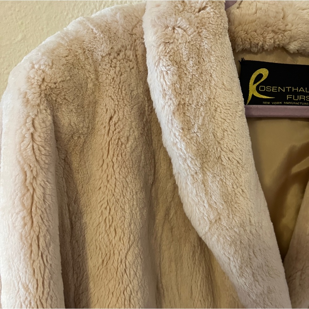 Vintage Fur Coat - Picture 4 of 8